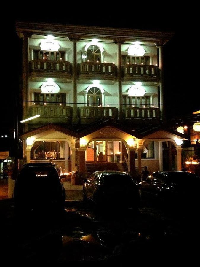 Nalinthone Guesthouse Ban Nongdouang Exterior foto